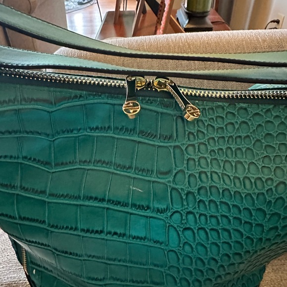 HOST PICK 🍀🎀🍀Segolene en Cuir Embossed Croc Bag Sling Bag or Shoulderbag🎀🍀 - Picture 5 of 15